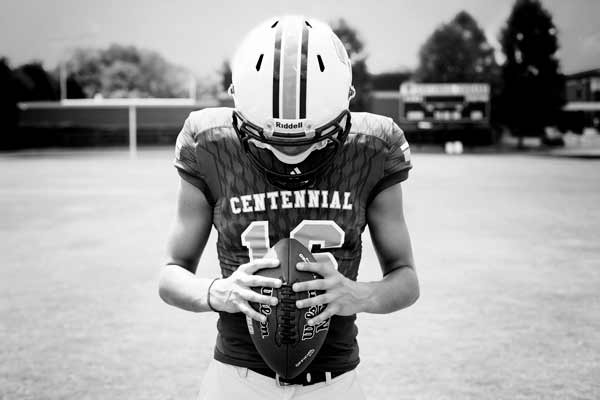 High School Senior Sports Photos in Franklin TN | Football Senior Photos Moments By T
