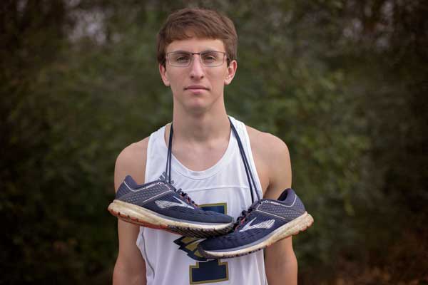 Track Runner Senior Portraits in Franklin TN | Senior Photos Moments By T